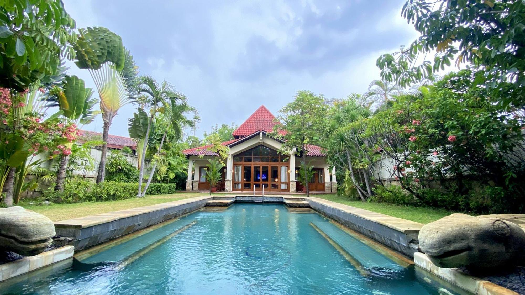 Lorin Solo Hotel Exterior foto